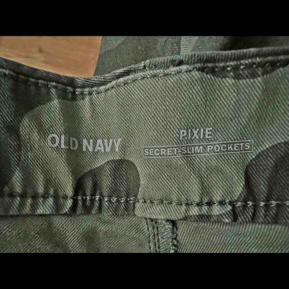 Camo Pixie Slim Pocket Straight Leg Pants - Picture 5 of 7